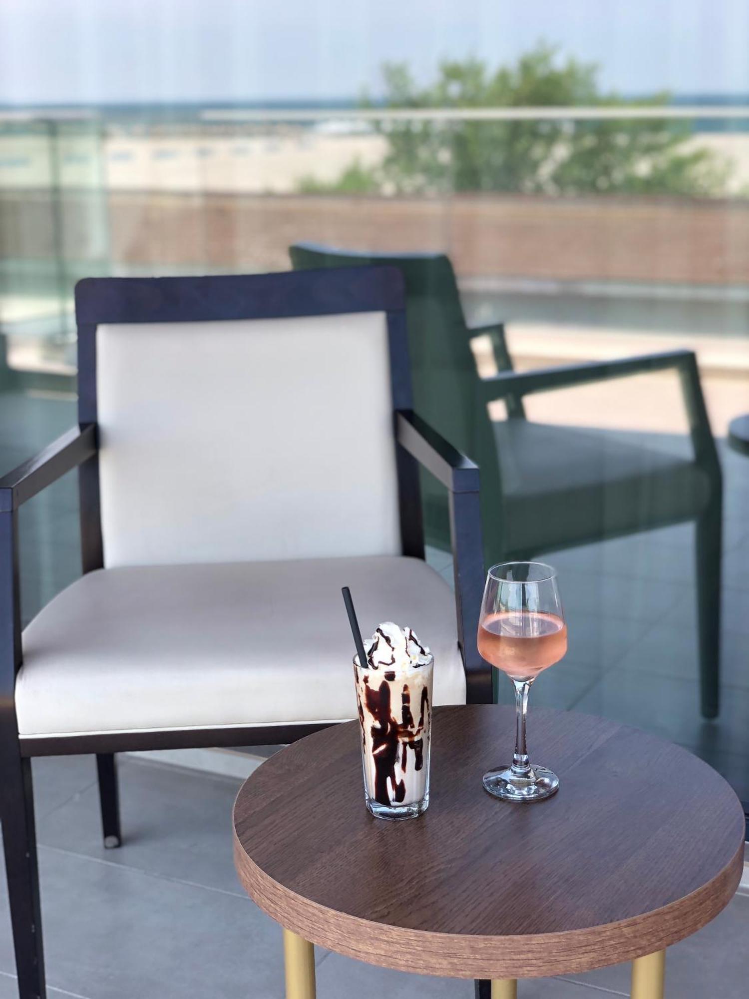 Sonio Boutique Hotel Mamaia Ngoại thất bức ảnh