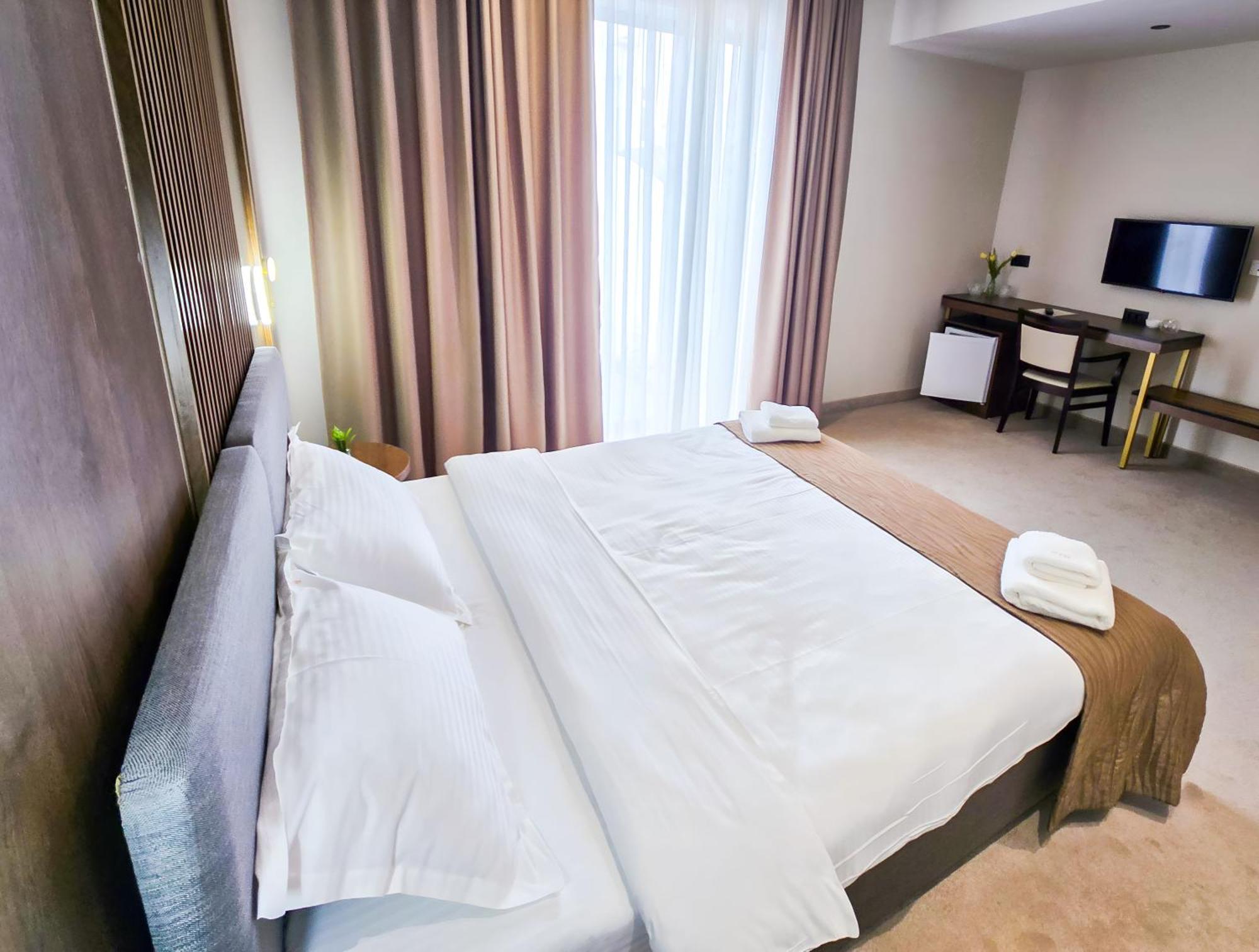 Sonio Boutique Hotel Mamaia Ngoại thất bức ảnh